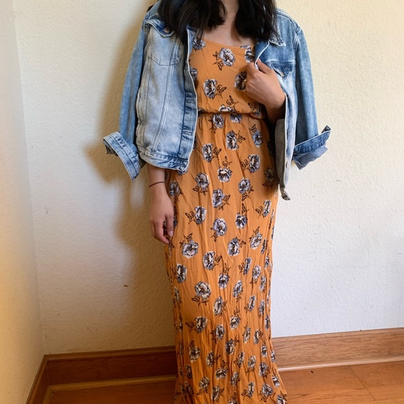 Forever 21 Jean jacket - Picture 3 of 3